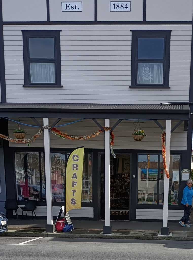 An external photo of the Carterton Craft Market building at 25 High Street North, Carterton.